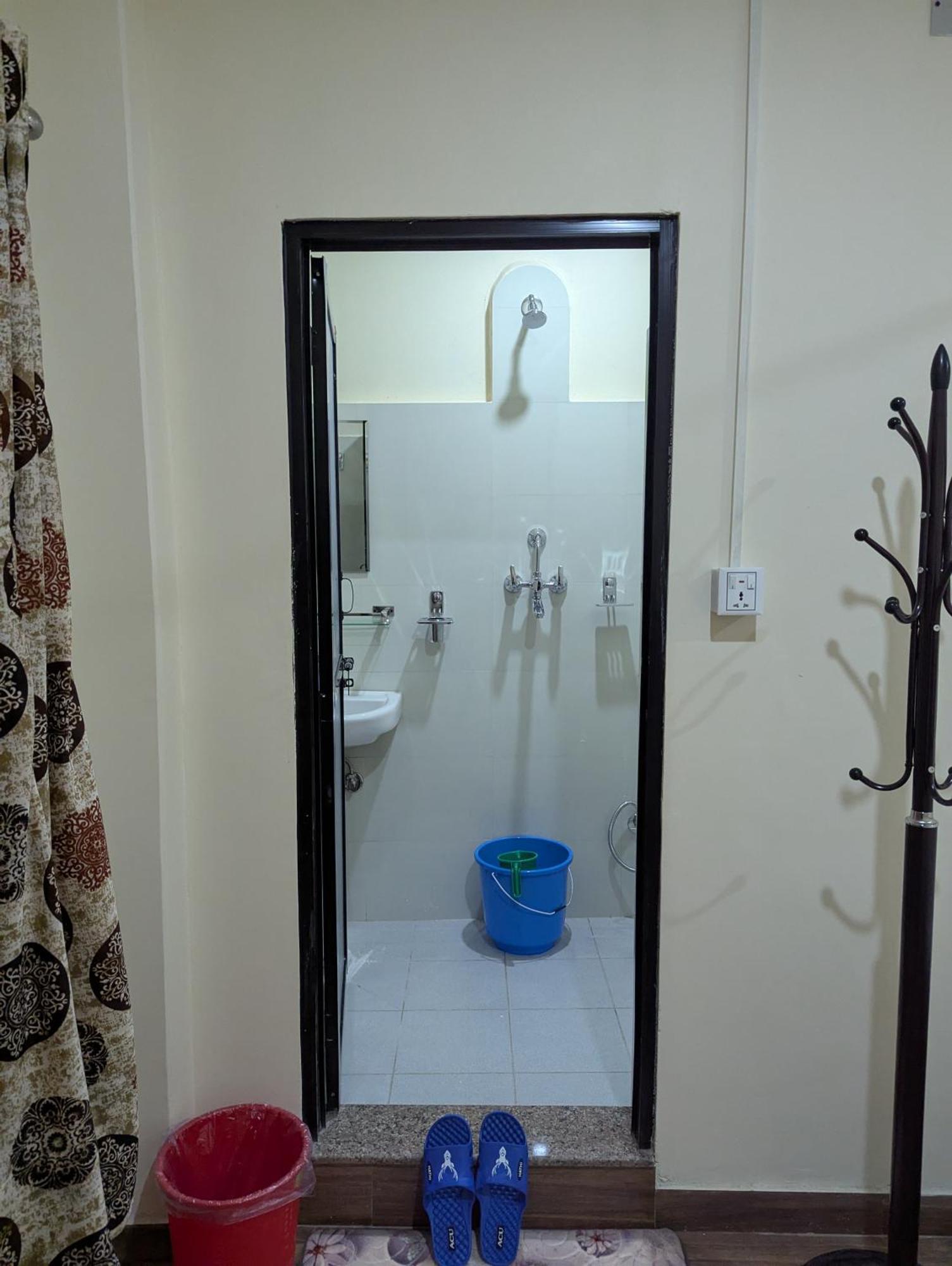 Santoshi Guest House, Pokhara Ruang foto