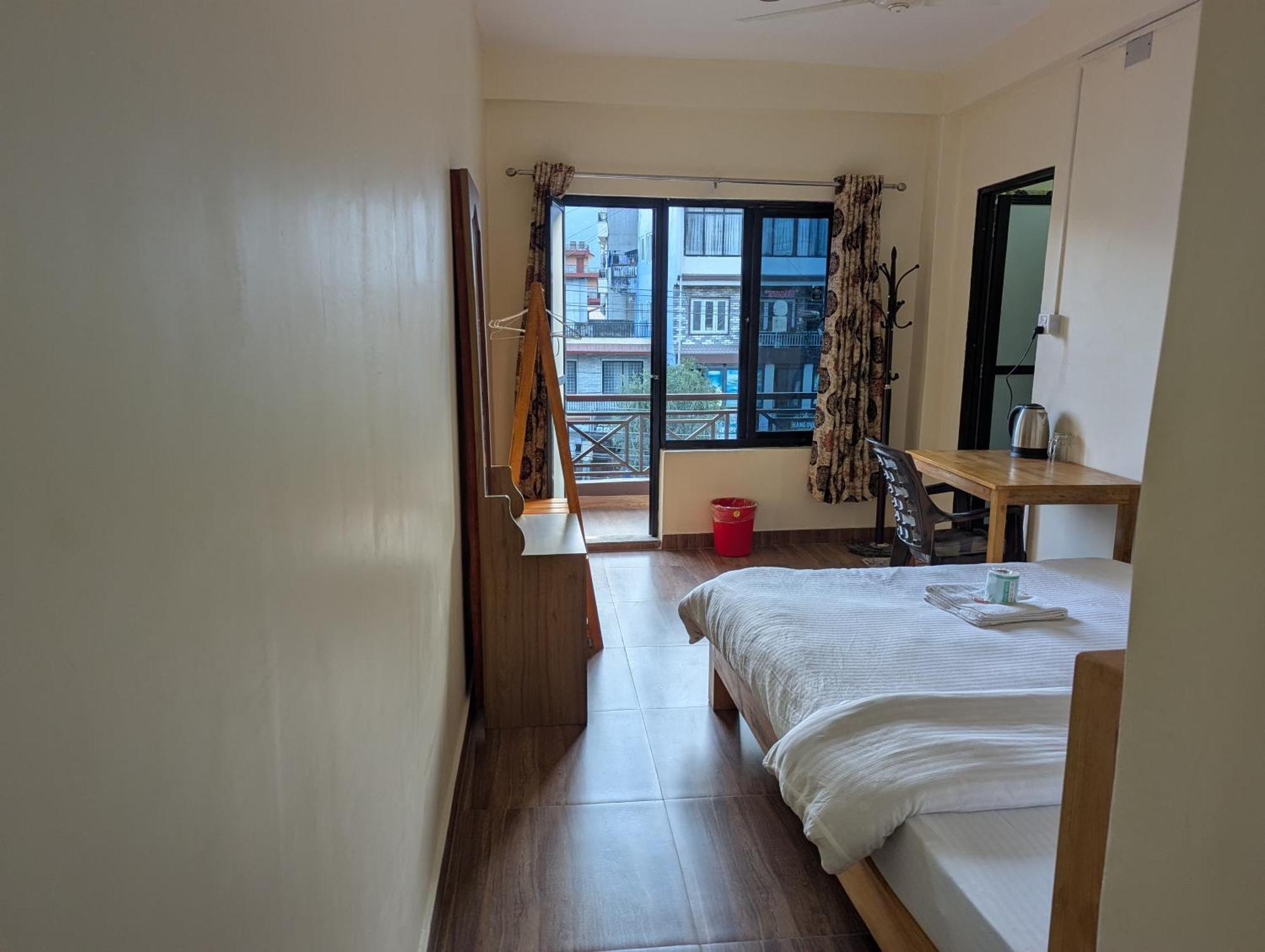 Santoshi Guest House, Pokhara Ruang foto